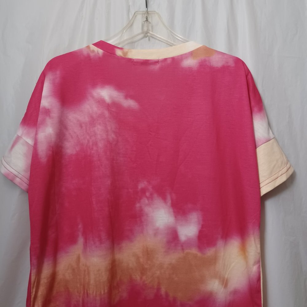 BELINDA  (TYE/DYE  V NECK ) TOP - Picture 6 of 10